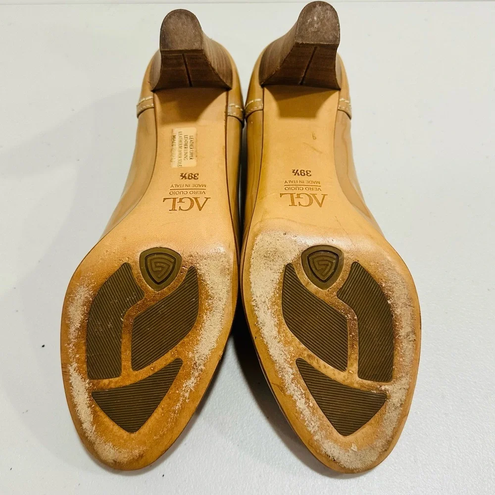 Womens‎ Size 9 Attilio Giusti Leombruni AGL Biege Patent Leather Shoe Pump Heel